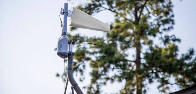 soca mounted on roof aiming directional yagi antenna
